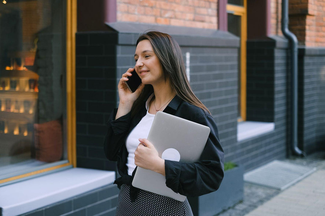 Guardians of Portability: Choosing the Perfect Laptop Sleeve - MRSLM