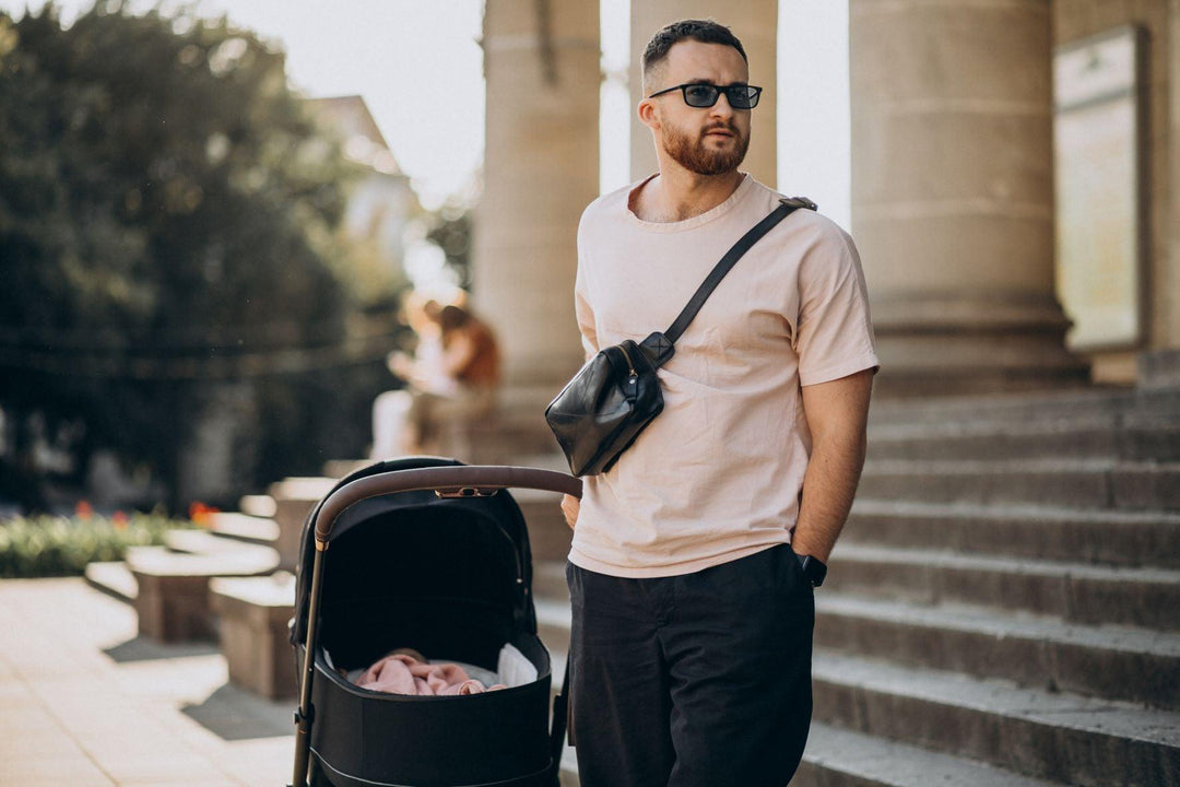 Stylish and Practical: Men's Chest Bags for Modern Convenience - MRSLM