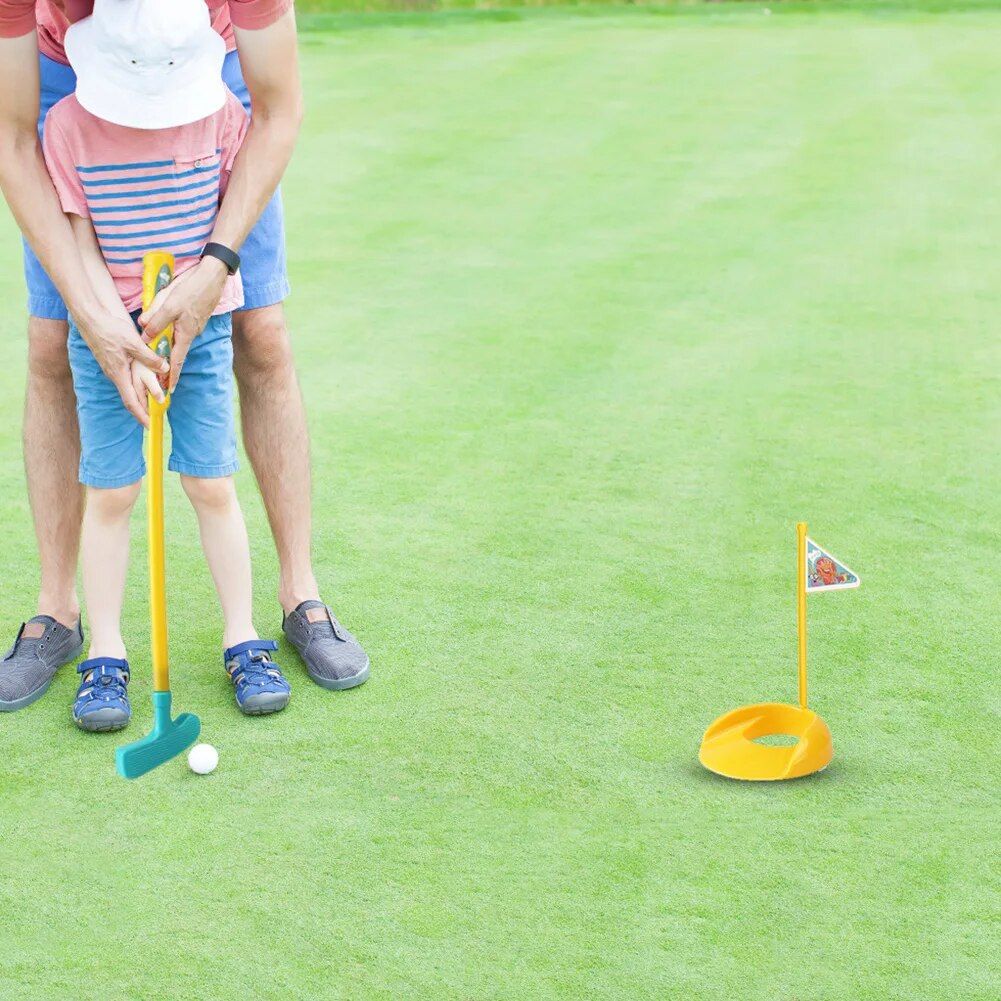 Kid-Friendly Golf Club Set: Outdoor Fun and Fitness Toy for Children