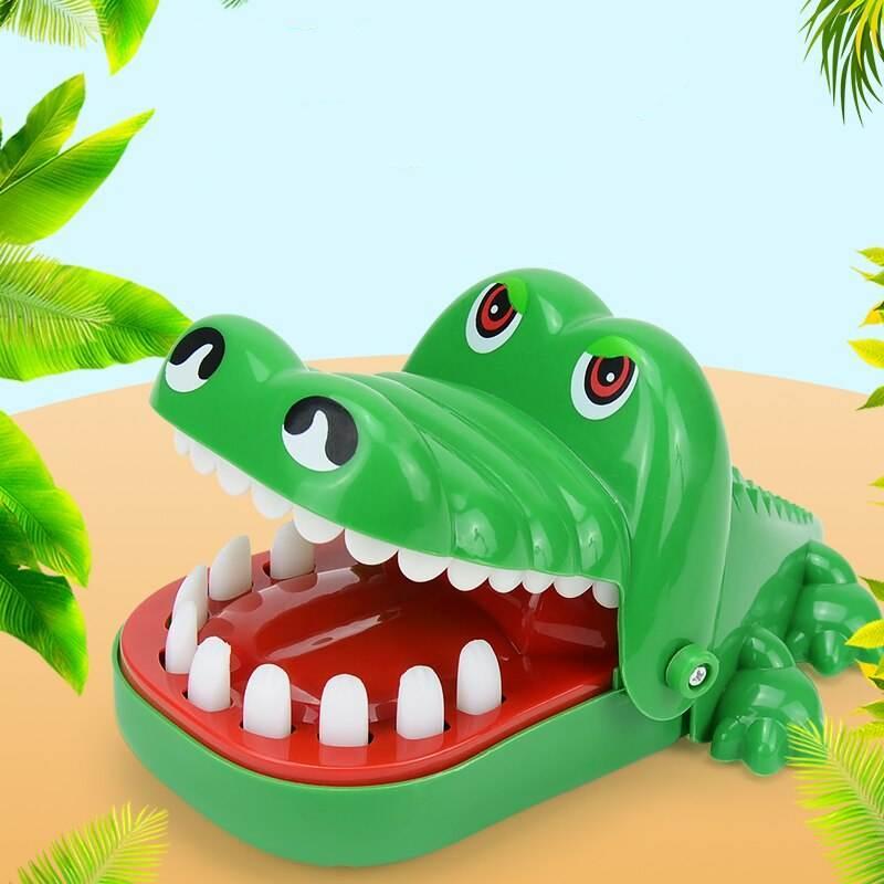 Laugh & Snap Crocodile Dentist Game