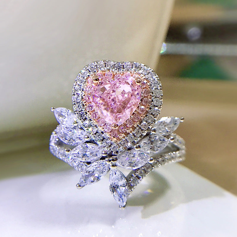 Women's Fashion Temperament Heart-shaped High Carbon Diamond Ring