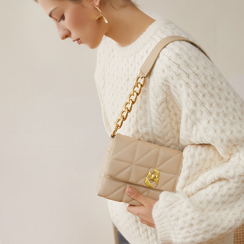 Leather crossbody bag, view 8 - MRSLM
