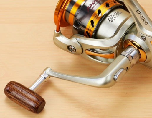 Spinning fishing reel, view 4 - MRSLM
