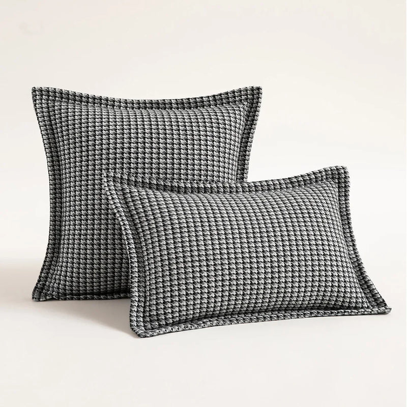 houndstooth jacquard pillowcase, view 6 - MRSLM