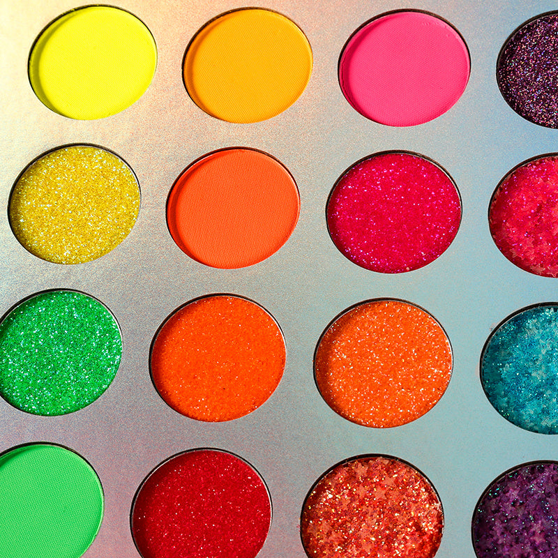 Glow eyeshadow, view 4 - MRSLM