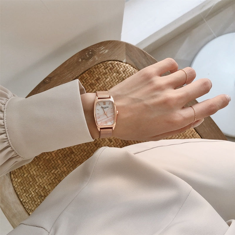 Retro Square Lace Small Female Watch