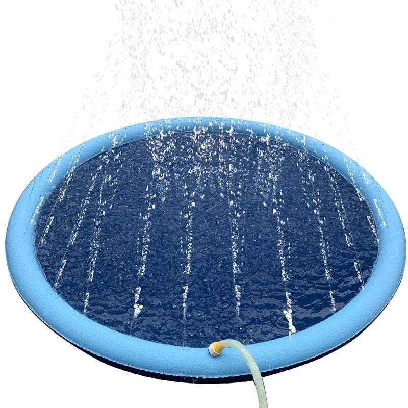 Piscina interativa para cães com tapete de aspersão