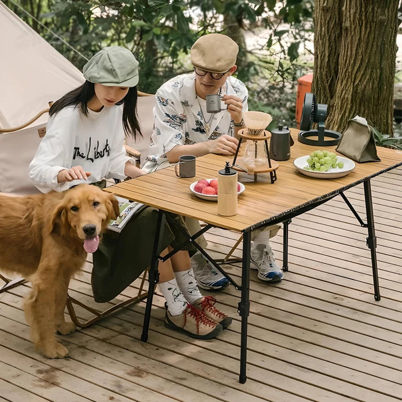 Tragbarer, klappbarer Campingtisch aus Aluminium