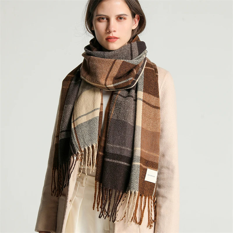Eleganter Pashmina-Schal in Kaschmiroptik mit Quaste
