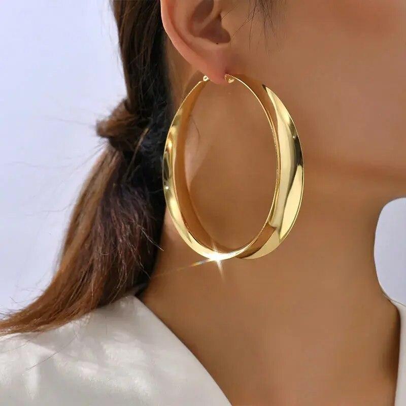 glossy geometric hoop earrings, view 4 - MRSLM