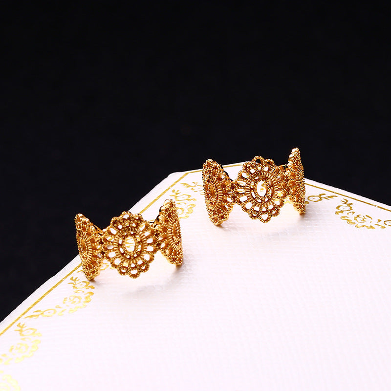 vintage baroque sunflower ear clip - MRSLM