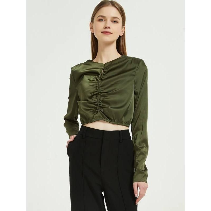 Elegante grüne Seidenchiffonbluse mit langen Ärmeln