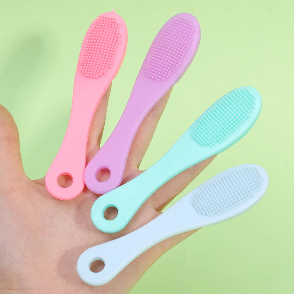 Silicone Nose Brush for Deep Pore Cleansing and Facial Massage