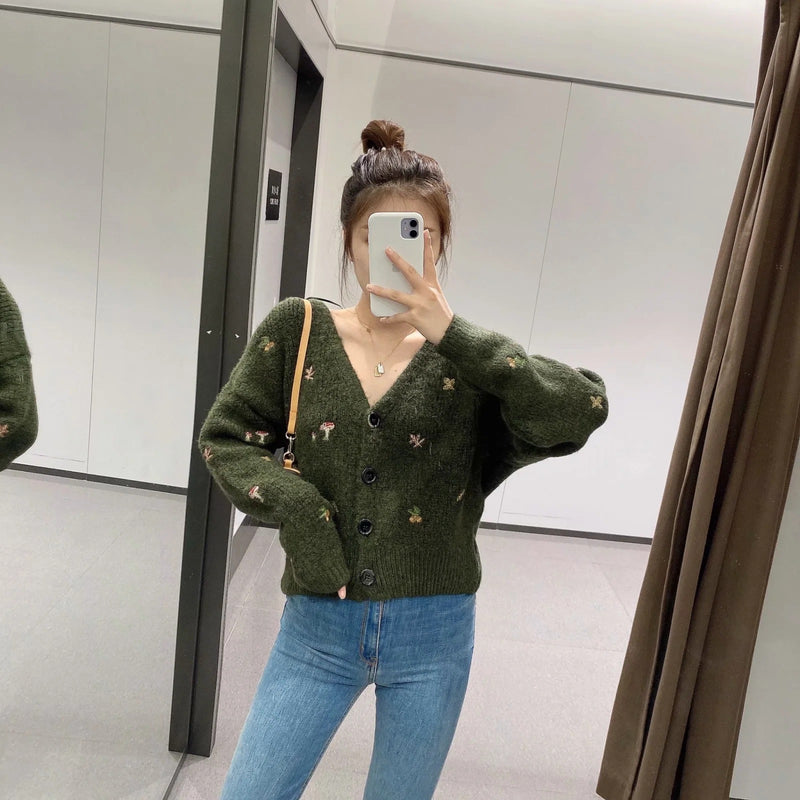 women's retro embroidered knitted coat, view 4 - MRSLM