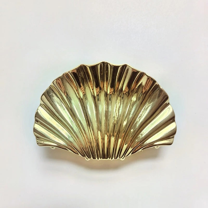 gold metal shell hair claw clip, view 3 - MRSLM