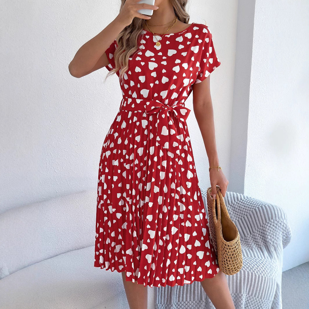 Casual Contrast Color Love Heart Short Sleeve Waist-controlled Pleated Dress
