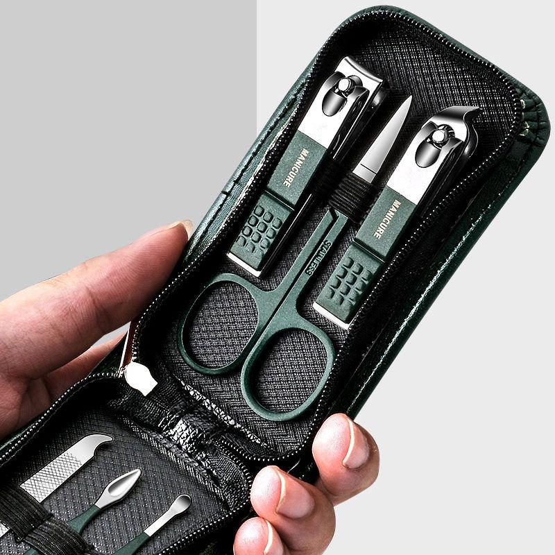 portable 6-piece manicure and pedicure set - MRSLM