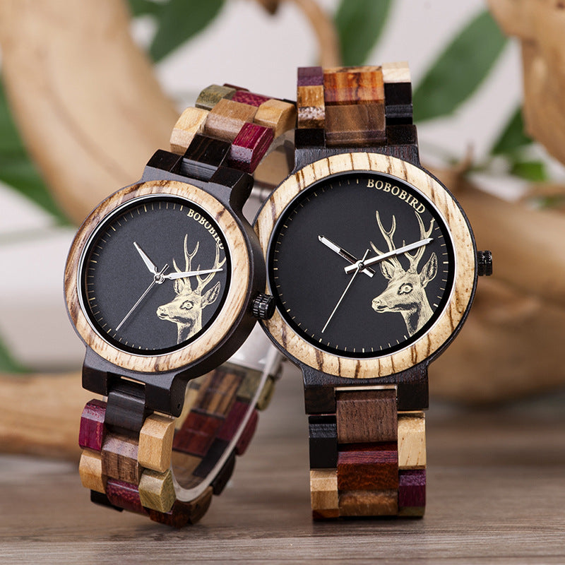 Retro-Uhr aus Holz für Studentenpaare