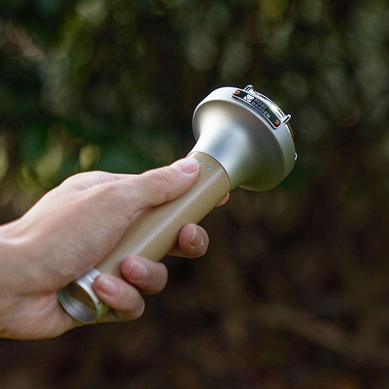 Wiederaufladbare, wasserdichte Camping-Taschenlampe