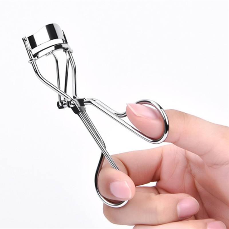 silver stainless steel eyelash curler - MRSLM