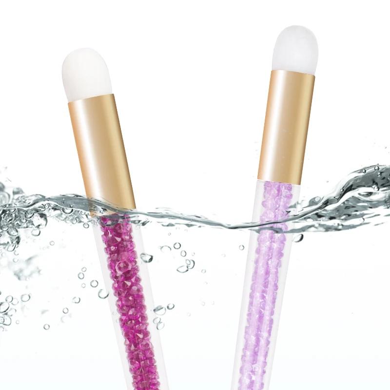 crystal eyelash and nose cleaning brush, view 10 - MRSLM