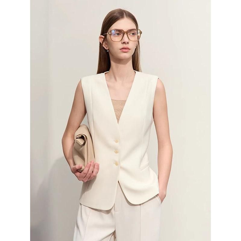 v-neck slim sleeveless vest, view 4 - MRSLM