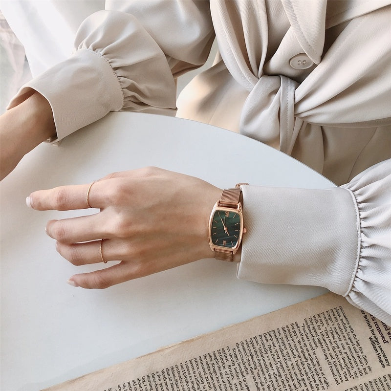 Retro Square Lace Small Female Watch