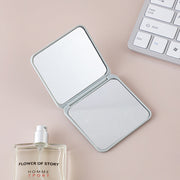 portable double-sided makeup mirror, view 6 - MRSLM