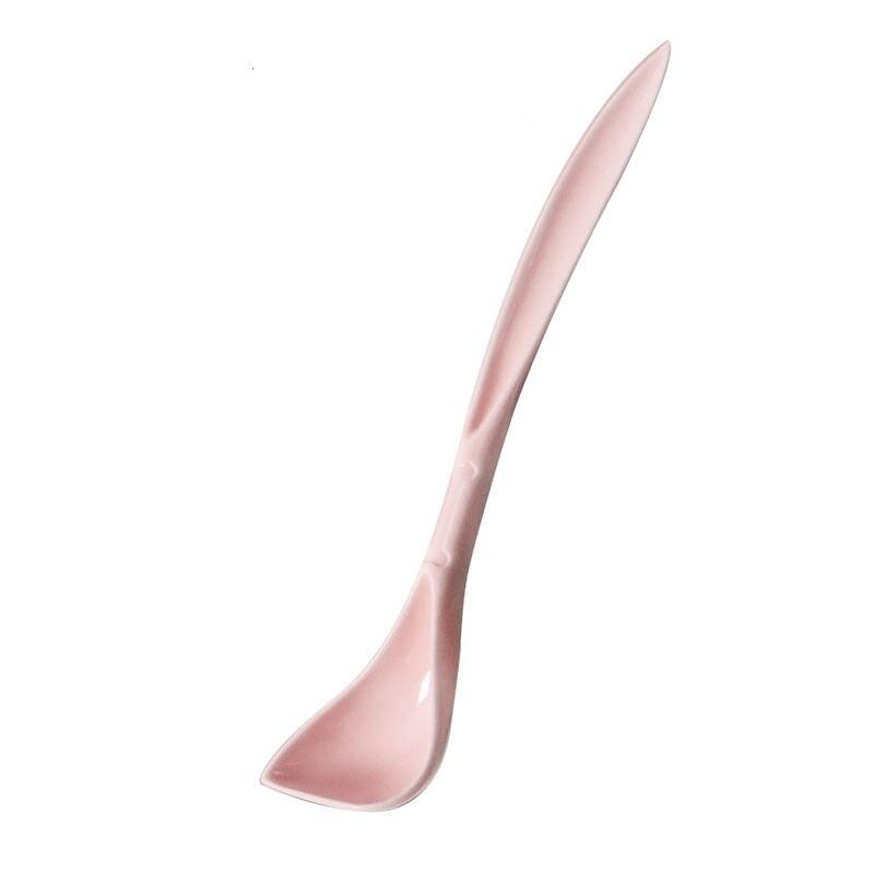 pet food can cover and spoon, view 4 - MRSLM