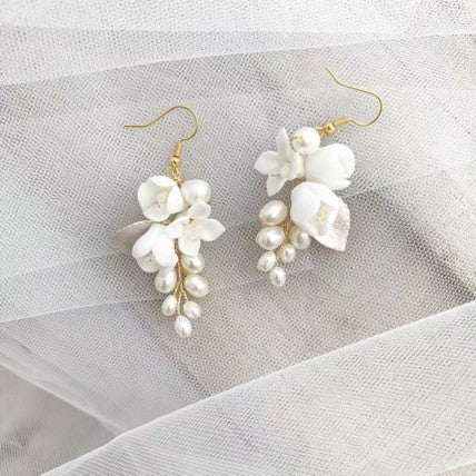 Earrings White Ceramic Flower Earhook