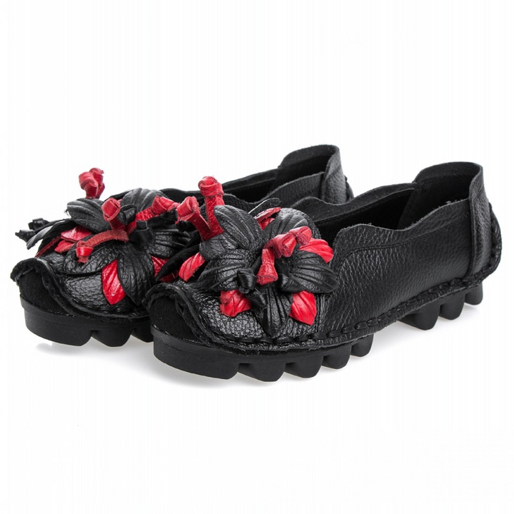 Genuine Leather Soft Soled Comfy Flower Flats Loafer - Elegant Casual Footwear for Women