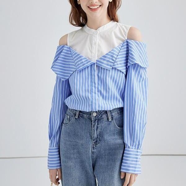 Schicke, gestreifte, langärmlige Off-Shoulder-Bluse