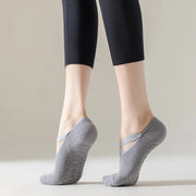 non-slip yoga socks, view 4 - MRSLM