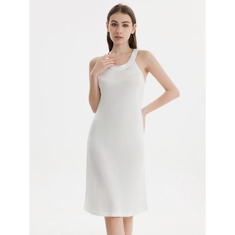 Vestido midi elegante com decote halter em mistura de seda