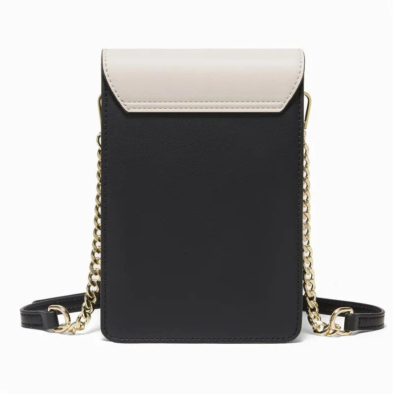 Bolsa transversal de couro elegante para celular com pingente.