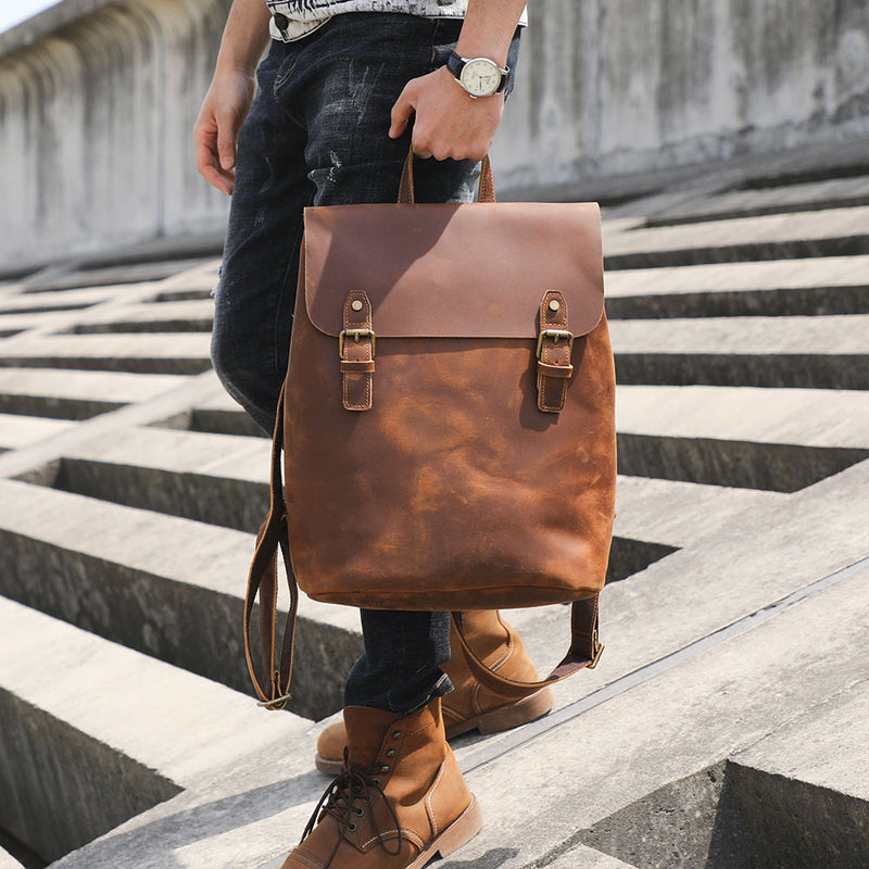 Neuer, schlichter Retro-Rucksack aus Rindsleder (erste Schicht)