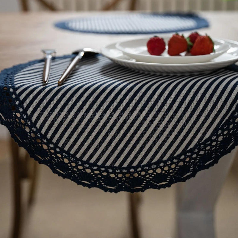 Elegant geometric lace placemats - MRSLM