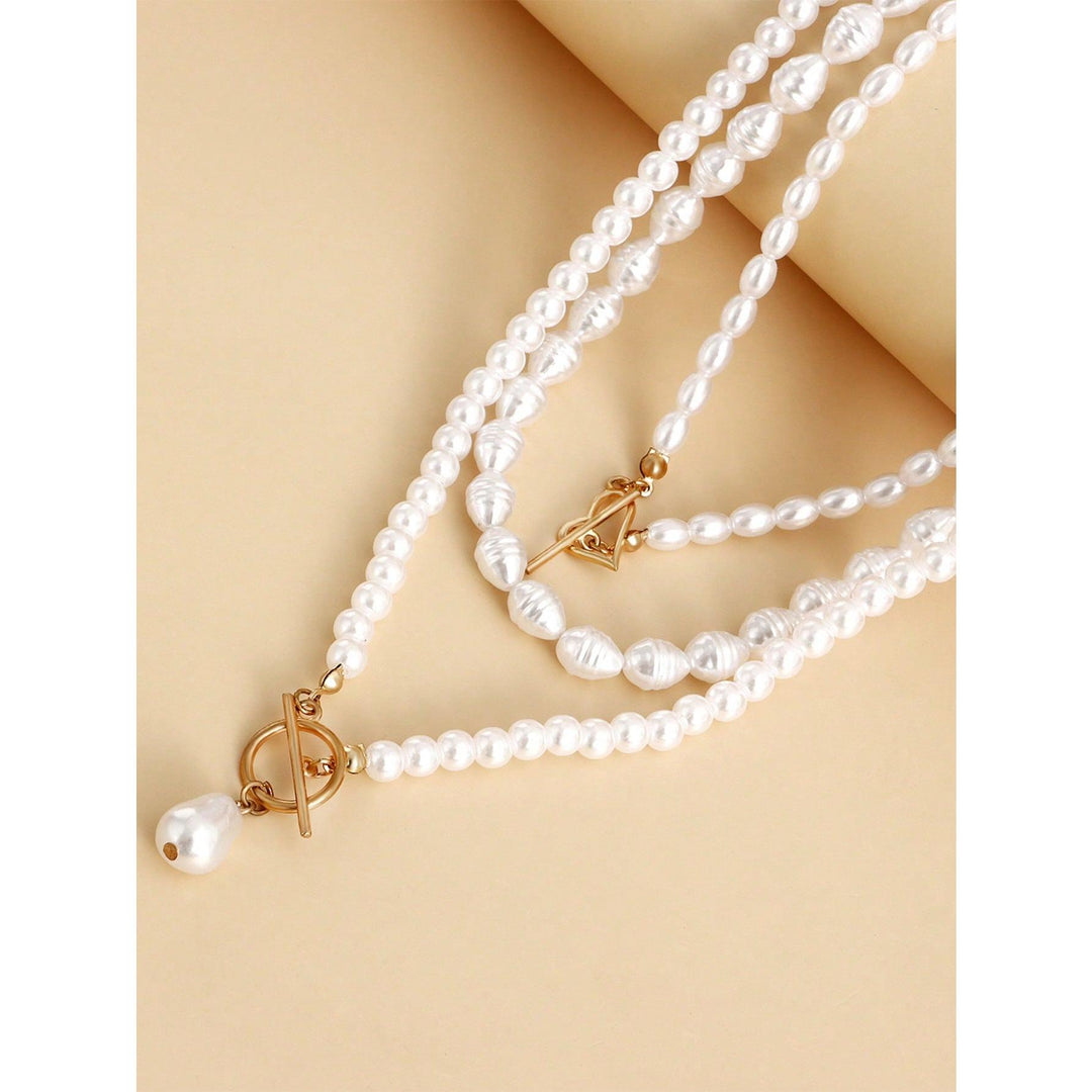 Elegant Imitation Pearl Heart Pendant Necklace