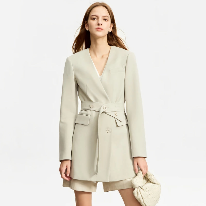 Eleganter Blazer mit V-Ausschnitt, Gürtel und Schulterpolstern