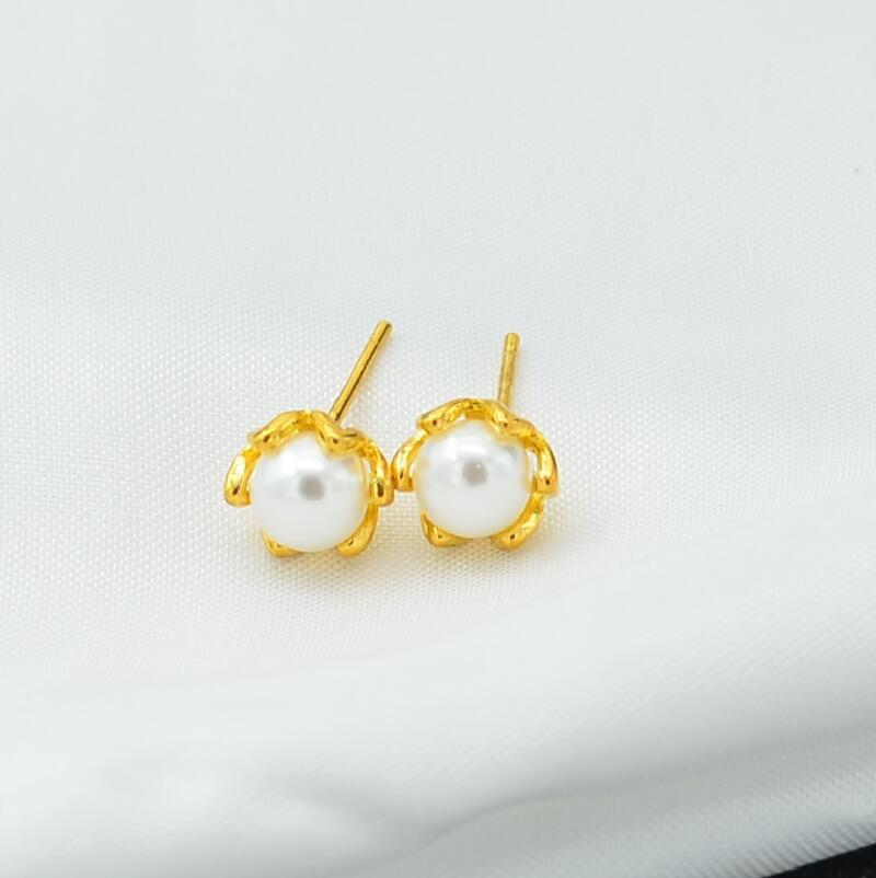 S925 Sterling Silver Simple Flower Pearl Stud Earrings New Micro Inlaid Zircon