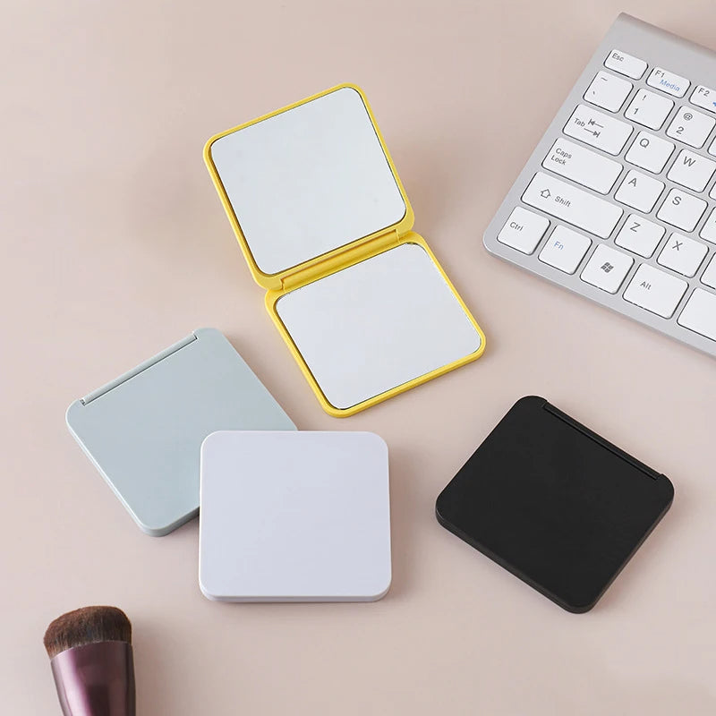 folding makeup mirror, view 9 - MRSLM