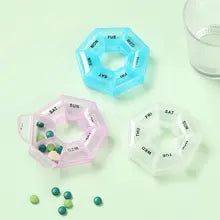 Portable 7-day pill organizer - MRSLM