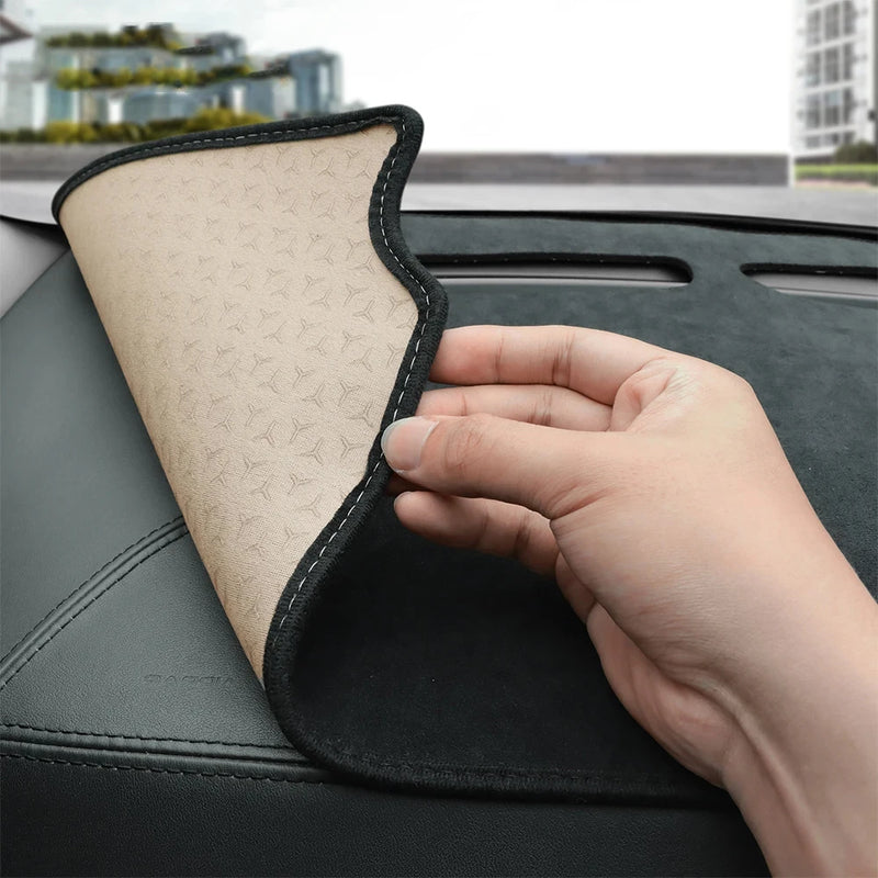 Flannel dash mat for Fiat 500, view 8 - MRSLM