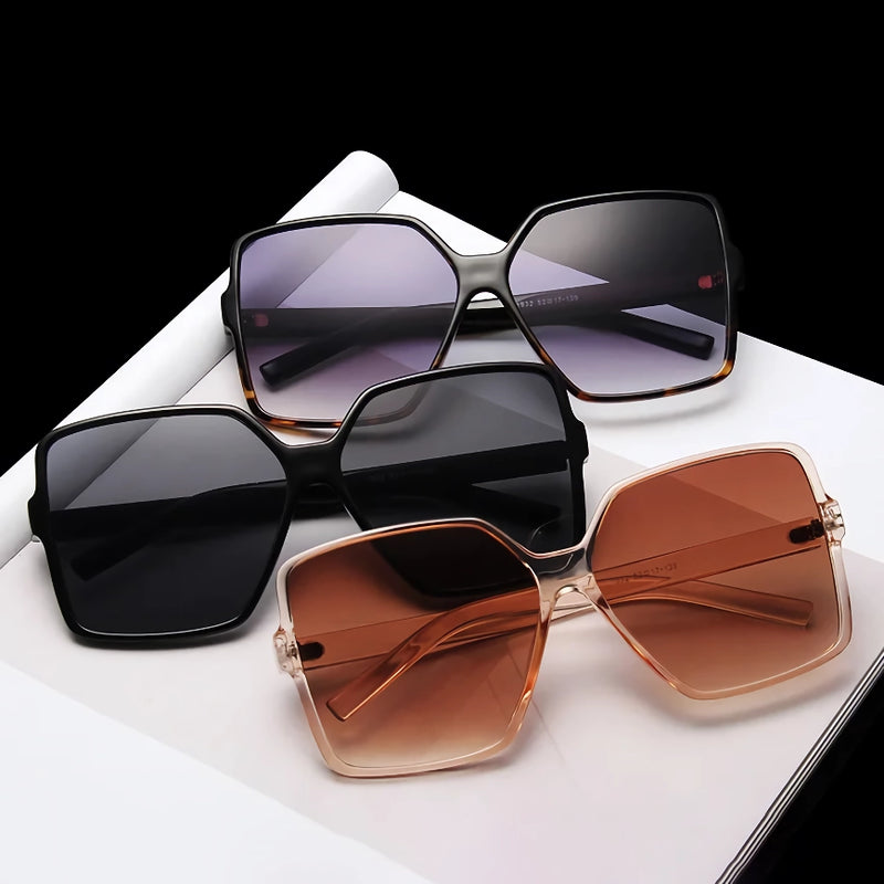 unisex oversized square sunglasses - MRSLM