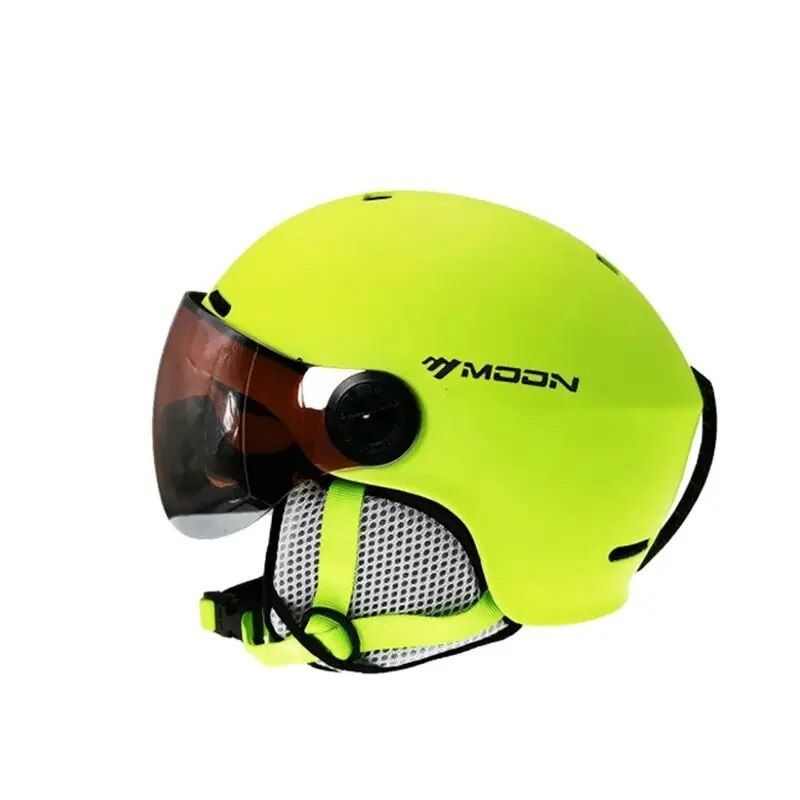 ski helmet, view 4 - MRSLM