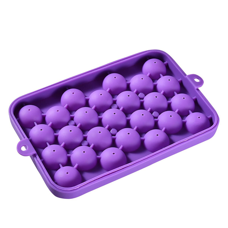 Forma de silicone para cubos de gelo com 25 compartimentos e tampa.