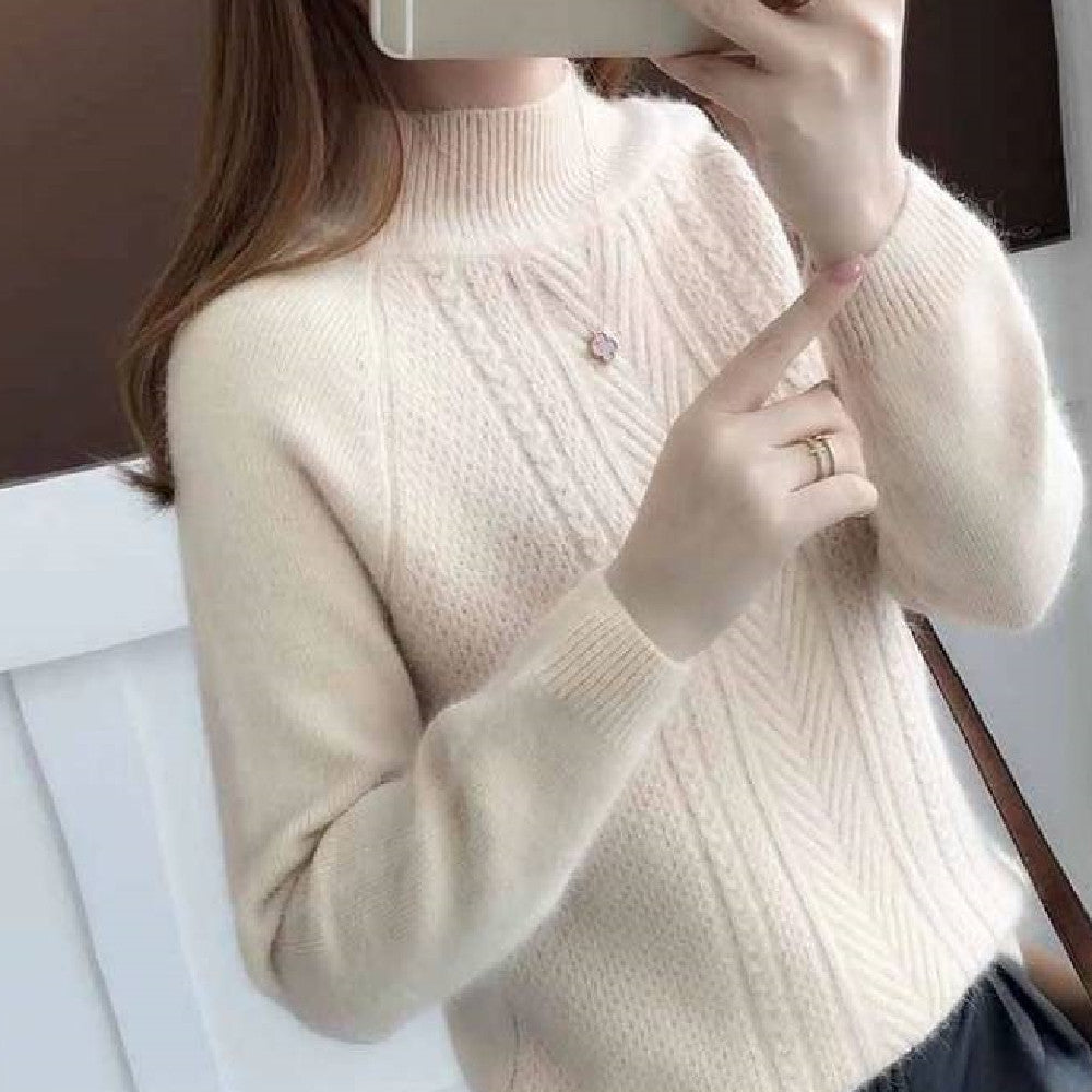 Women's Plush Loose Knit Sweater