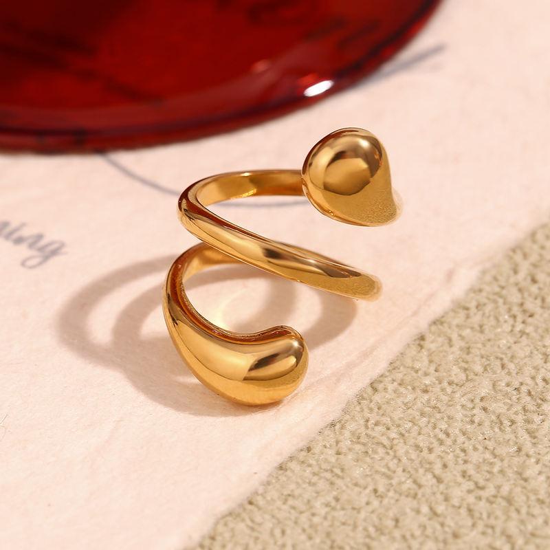 Doppellagiger Spiralring in Schlangenform, 18 Karat vergoldet