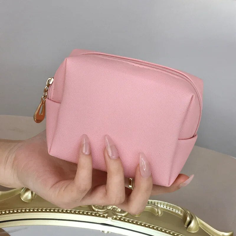 Mini cosmetic and jewelry travel organizer, view 4 - MRSLM