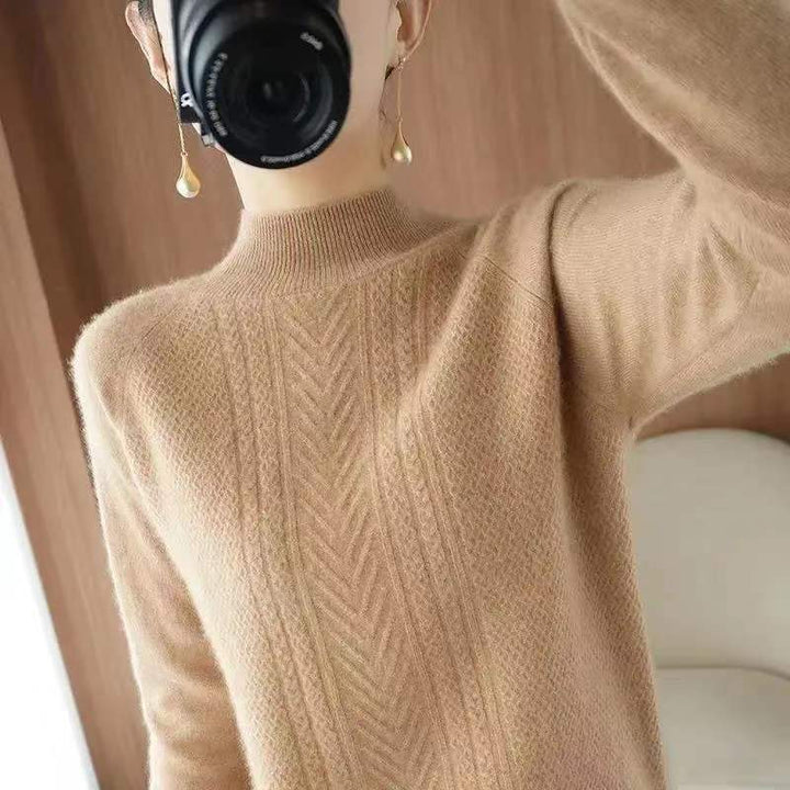 Women's Fashionable Knitted Base Sweater Short